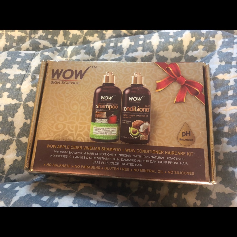 WOW Apple Cider Vinegar Shampoo and Conditioner